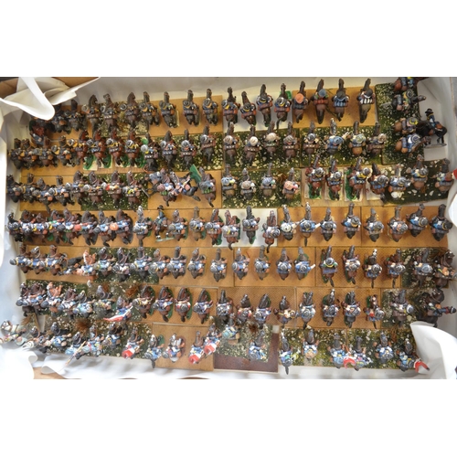 706 - Extensive collection of home painted white metal American Civil War gaming figures (scale approx 1/4... 