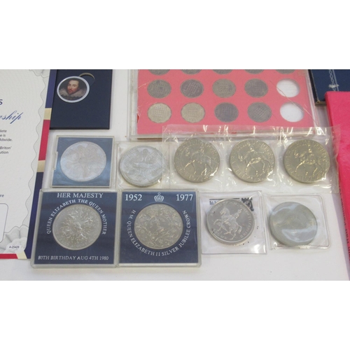 282 - Large collection of assorted coins to incl. British, International, Cupro-Nickle commemoratives, Bri... 