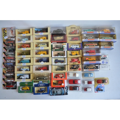 567 - Collection of diecast model vehicles from Corgi, Dinky, Matchbox etc including 8 small scale blister... 