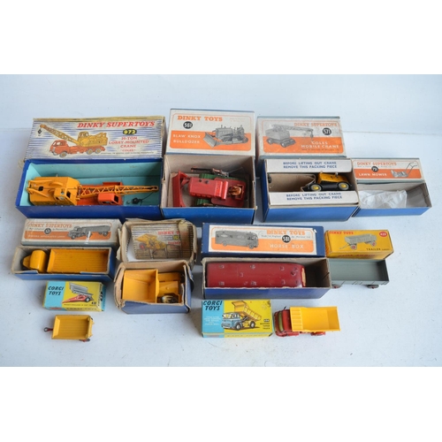 575 - Ten boxed vintage Dinky and Corgi diecast vehicles with original boxes, model and box condition gene... 