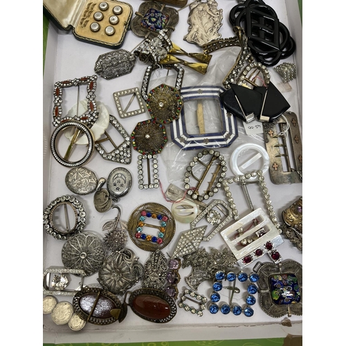 263 - Collection of early 20th century and later buckles and brooches, incl. Czech, art nouveau style, sil... 