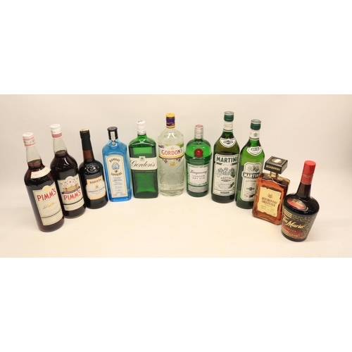 76 - Collection of spirits incl 2x Gordons gin, 2x Pimm's, 2x Martini, Bombay gin, Tanqueray gin, Disaron... 