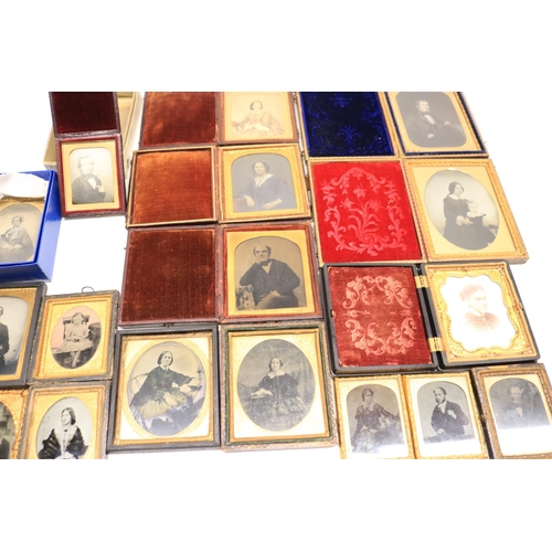 95 - Collection of C19th Daguerreotype and Ambrotype portraits, house in various ornate gilt frames, some... 