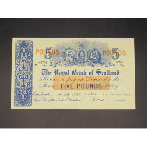 622 - The Royal Bank of Scotland - 5 £5 banknotes to inc., £5 1 March 1949 serial number F3042 8381 Thomso... 