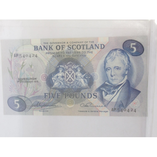 635 - Impressive single owner collection of Scottish banknotes cont. in 2 folders with slip-case, from The... 