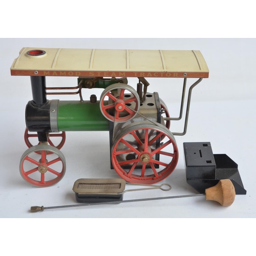 586 - Mamod TE1A live steam tractor in good previously run condition with steering rod, no box or instruct... 