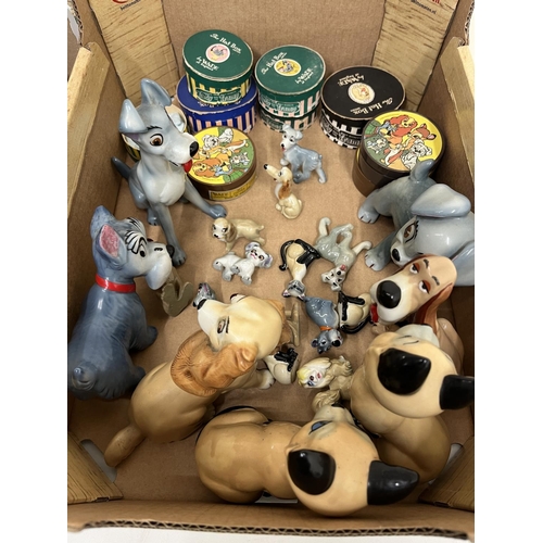 297 - Collection of Wade Whimsies, incl. boxed Wade 'Tom and Jerry' figures; Wade Lady and the Tramp figur... 