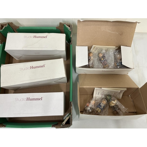 236 - Collection of Studio Hummel in boxes, incl. Set 2, Set 3, Set 4, Set 5 and Set 8 (15)