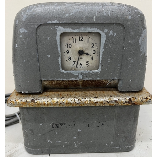 646 - IBM Type 2500-5 electric clocking in clock, serial no. 91231, W25cm