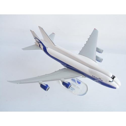 8 - Collection of desktop display aircraft models to include 6x 1/200 plastic snap fit models including ... 