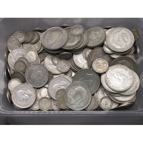 136A - Collection of Post-1920/Pre-1947 GB Silver content coins to inc. 3 pence's, Half-Crowns and 2 Shilli... 