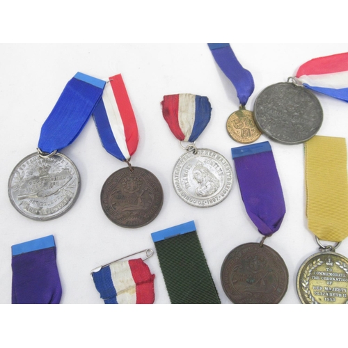 183 - Collection of Coronation and other Royal commemorative medals, majority with ribbons