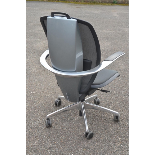 20 - Aresline Xten office chair as designed by Pininfarina (commonly referred to as the Ferrari chair) in... 