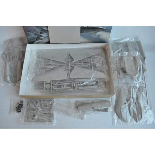 31 - Unstarted Tamiya 1/32 scale Grumman F-14A Tomcat model kit with extra decals/marking option and a Tr... 