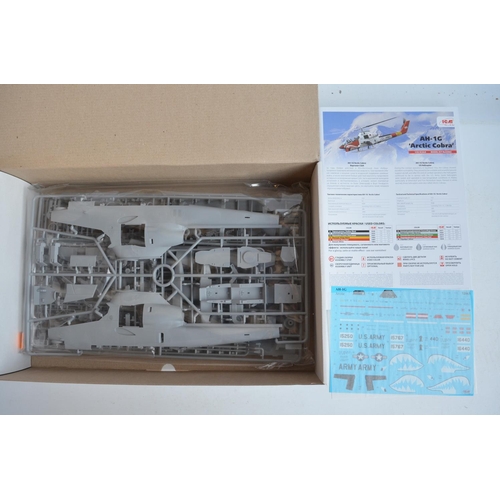 35 - Two 1/32 scale plastic model kits to include an Italeri Lockheed F-104A/C Starfighter and an ICM Bel... 