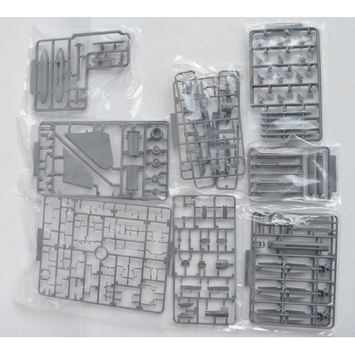 40 - Two unstarted 1/48 scale modern highly detailed model kits from Great Wall Hobby (GWH) to include a ... 