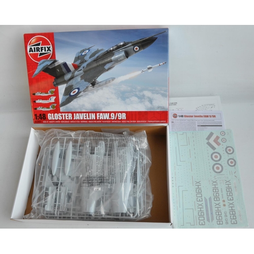 46 - Five unstarted 1/48 scale model kits to include an Airfix Fairey Gannet AS.1/AS.4, Gloster Javelin F... 