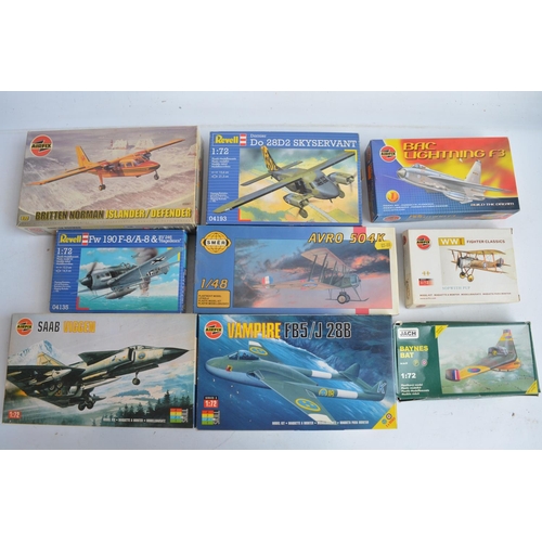 50 - Collection of plastic model kits including ships, aircraft and armour, various scales and manufactur... 