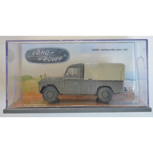 62 - Collection of Land Rover models from Corgi and Britain's including Corgi Classics 07104 Daktari Land... 