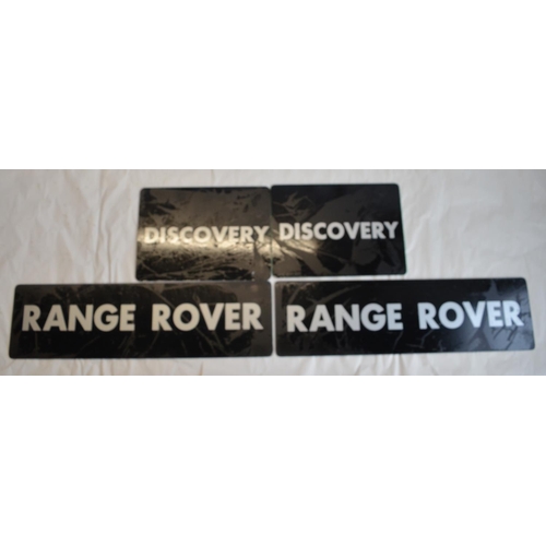 67 - Collection of Land Rover and Range Rover ephemera to include key rings, playing cards, tyre inflator... 