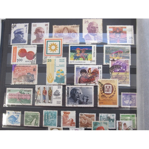 197 - Two albums cont. c19th/c20th India & States, South Africa, Transvaal, etc. stamps