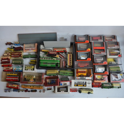 86 - Collection of bus and tram models, mostly diecast 1/76 scale from EFE, Corgi etc, also included moto... 