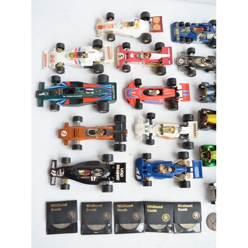 87 - Collection of unboxed diecast model vehicles to include Matchbox Models Of Yesteryear and a number o... 