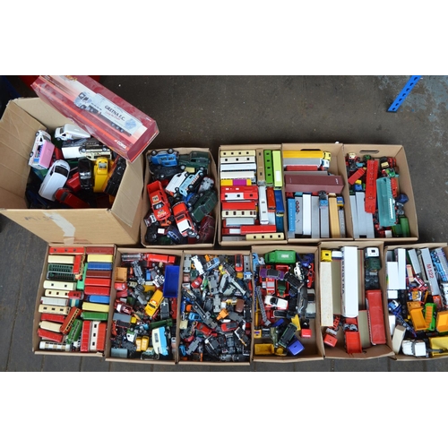 91 - Extensive collection of unboxed model vehicles and 1 boxed Corgi truck, mostly diecast, qty, 11 boxe... 