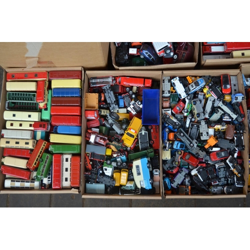 91 - Extensive collection of unboxed model vehicles and 1 boxed Corgi truck, mostly diecast, qty, 11 boxe... 