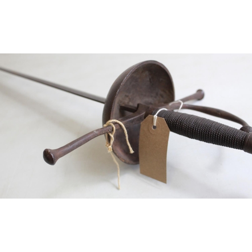 301 - Spanish-style cup rapier with spiral patterned pommel. Blade L82cm, cross guard W26cm