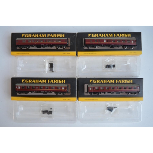 106 - Nine BR maroon Mk1 passenger coaches from Graham Farish (by Bachmann) to include composite and open ... 