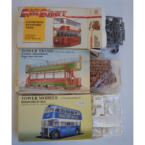 109 - Collection of mostly unbuilt/unstarted N and OO gauge railway modelling scenic accessories including... 