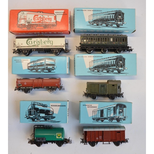 110 - Collection of HO gauge railway models from Marklin to include three electric locomotives, all 3 rail... 