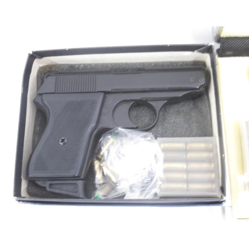 454 - RESTRICTIONS APPLY - 2 ME 8 Police Cal. 8mm K blank firing pistols, with 7 rnd cap. magazines, with ... 