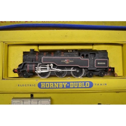 117A - Collection of previously used OO gauge railway models to include 2x Hornby Dublo sets 2019 2-6-4 tan... 