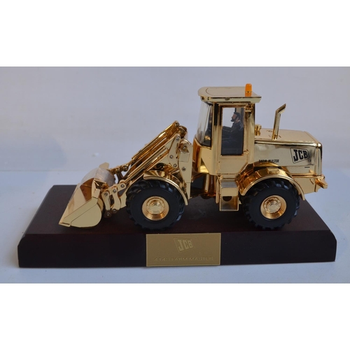 8 - 1/32 scale gold plated JCB 414S Farm Master Specialist Collectors Edition (By Britain's), model in a... 