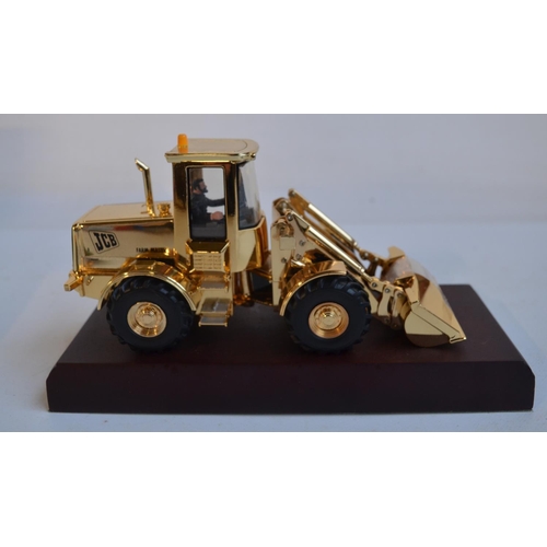 8 - 1/32 scale gold plated JCB 414S Farm Master Specialist Collectors Edition (By Britain's), model in a... 