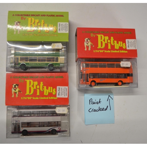 11 - Sixteen boxed 1/76 scale diecast bus and truck models/model sets from Corgi, EFE and Britbus to incl... 