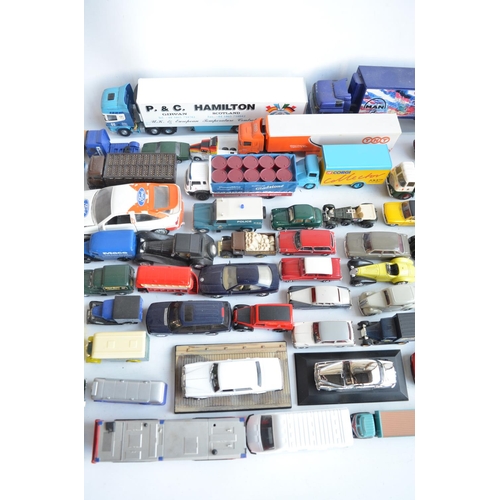 24 - Large collection of unboxed model vehicles from Corgi, Welly, Lledo, Saico etc., plus a collection o... 