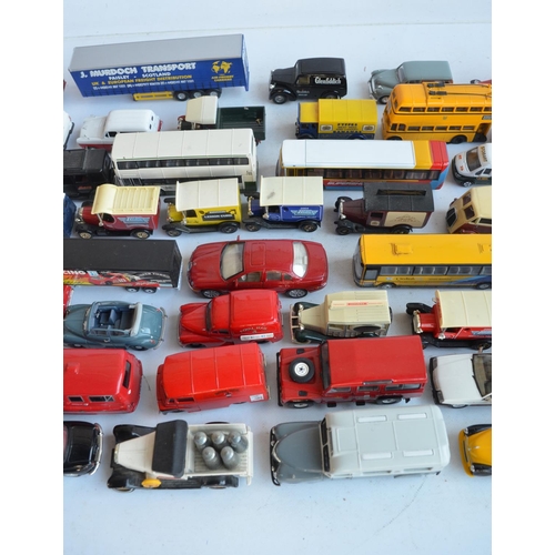 24 - Large collection of unboxed model vehicles from Corgi, Welly, Lledo, Saico etc., plus a collection o... 