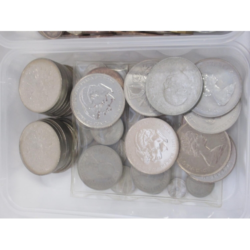 119 - Mixed collection of British and International coins to inc. Queen Victoria pennies, 3 Festival of Br... 