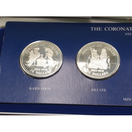 76 - Franklin Mint - The Coronation Jubilee Crown Coins Proof Set, comprising 5 Sterling Silver Proof coi... 