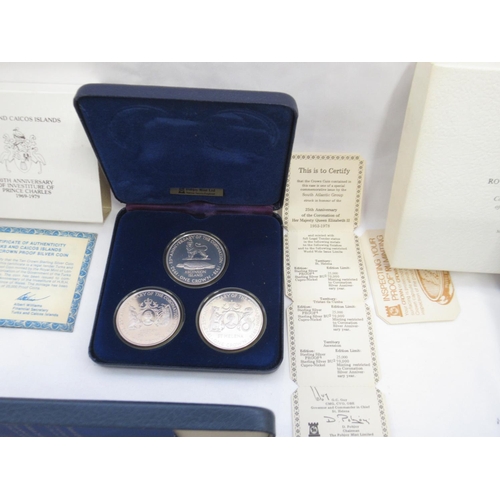 91 - Mixed collection of Silver Proof coins from Pobjoy Mint and Franklin Mint, all with CoA in original ... 