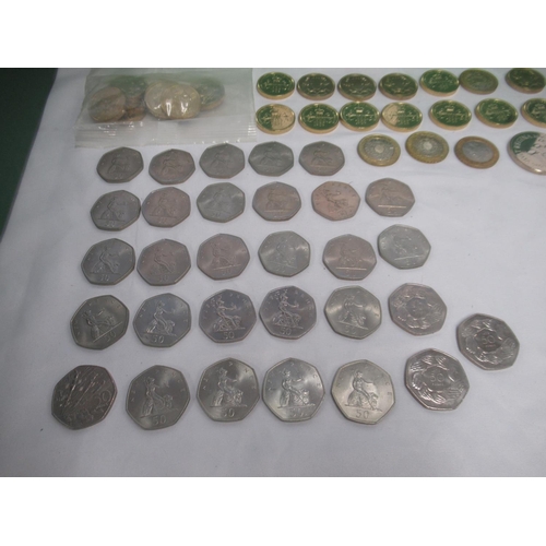 124 - Large mixed collection of British and some International coins, predominantly c20th and some c19th t... 