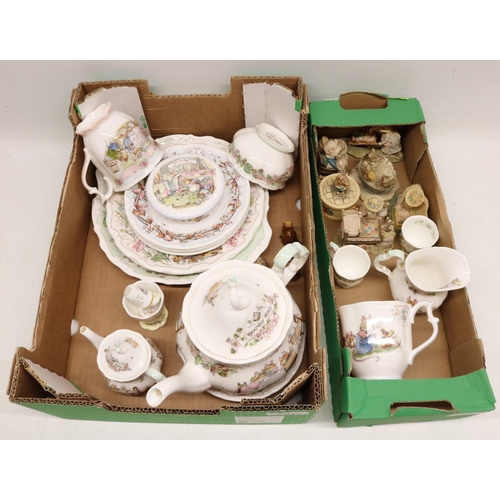 552 - Collection of Brambley Hedge teaware incl. large teapot, miniature teaware, trinket pot, and various... 