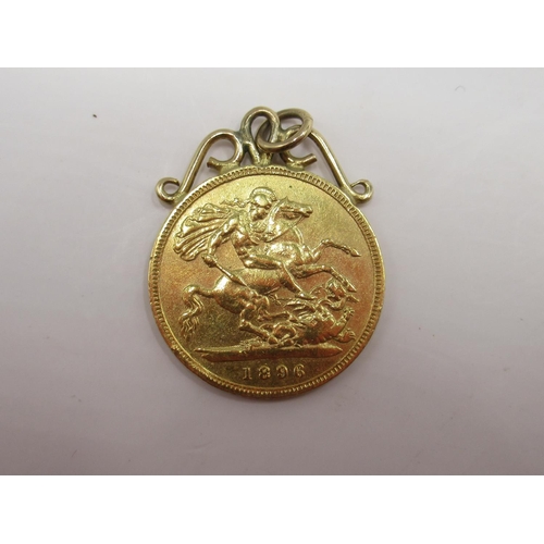 64 - Victorian 1896 pendant mounted half sovereign, 4.32g