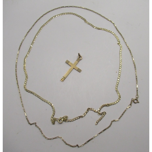 18 - 9ct yellow gold crucifix pendant, a gold square chain link necklace and a gold curb link necklace A/... 