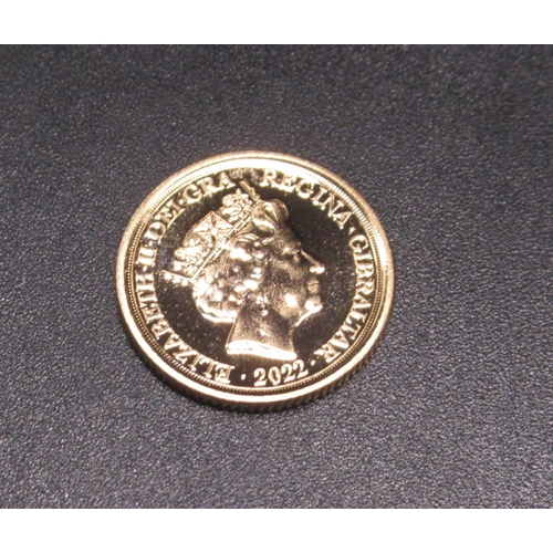 23 - Queen Elizabeth II 2020 Quarter Sovereign, 2022 Quarter Sovereign & a Charles III Tristan Da Cunha 2... 