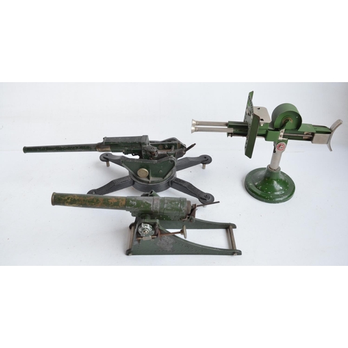 81 - Collection of mostly vintage metal gun and searchlight models to include W. Britain's 155mm gun, Ast... 