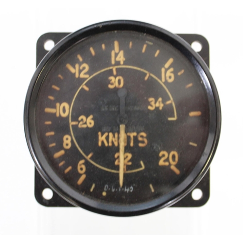 1386 - Air Ministry Hight gauge Mk 13 number7032/36. Climb and Descent Gauge Mk IB number 19640/41. Air spe... 